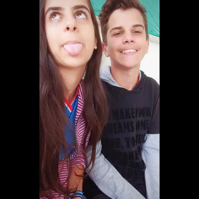 19.04.17. Nossa primeira foto juntos.